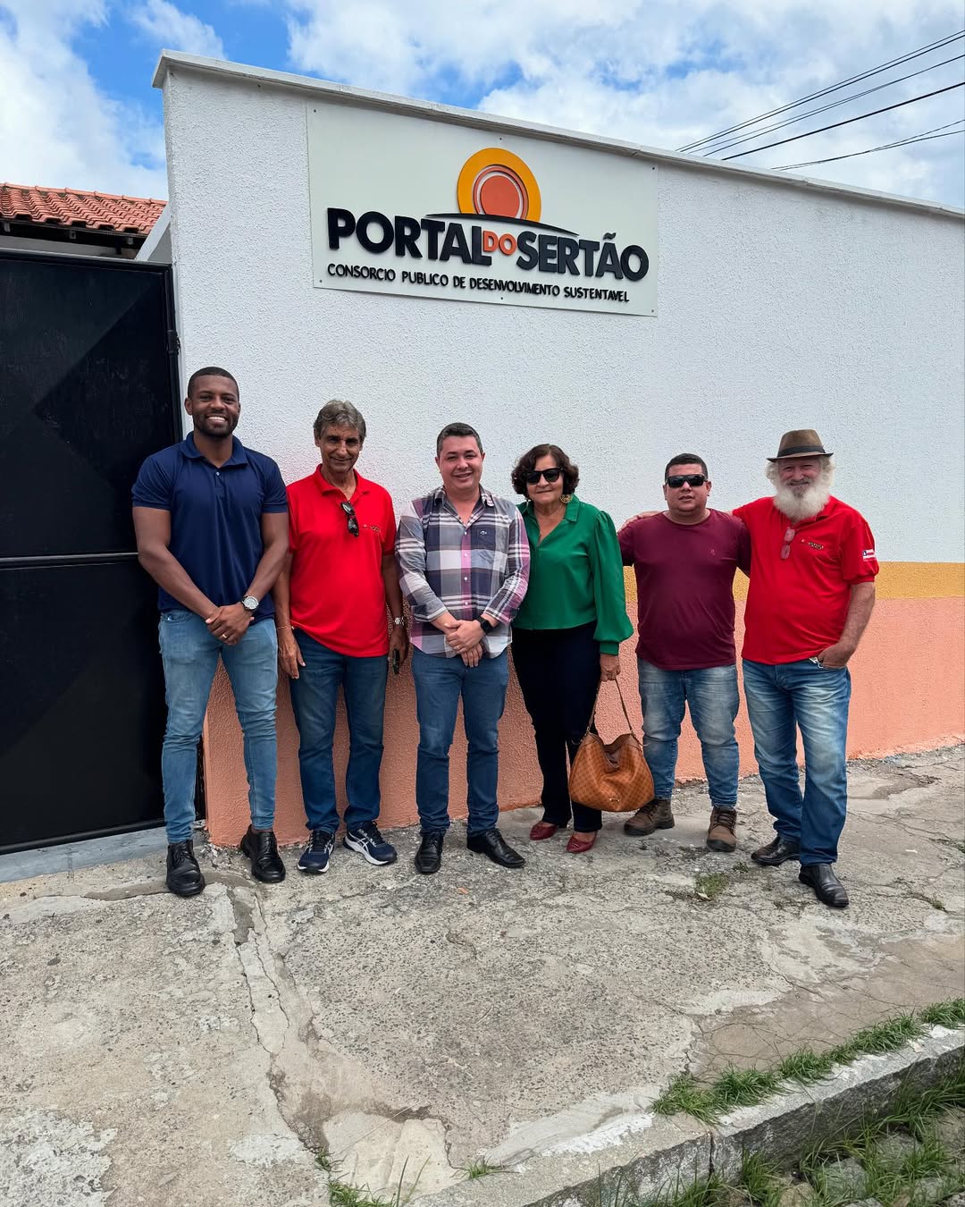 Visita da Bahiater Regional à sede do consórcio